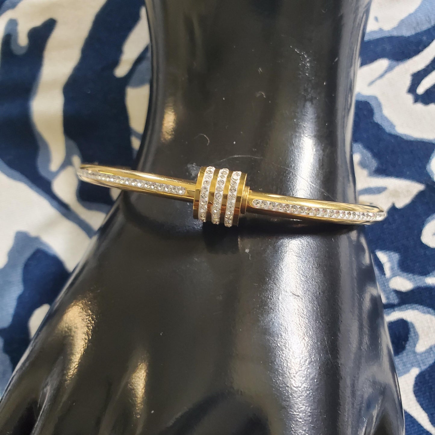 "Doing the Most" Knot Bangle